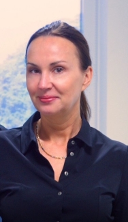  Anna   Bosch A.