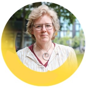  Lianne  Vorstenbosch L.